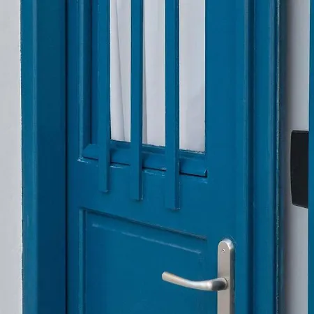 Marno Mykonos *